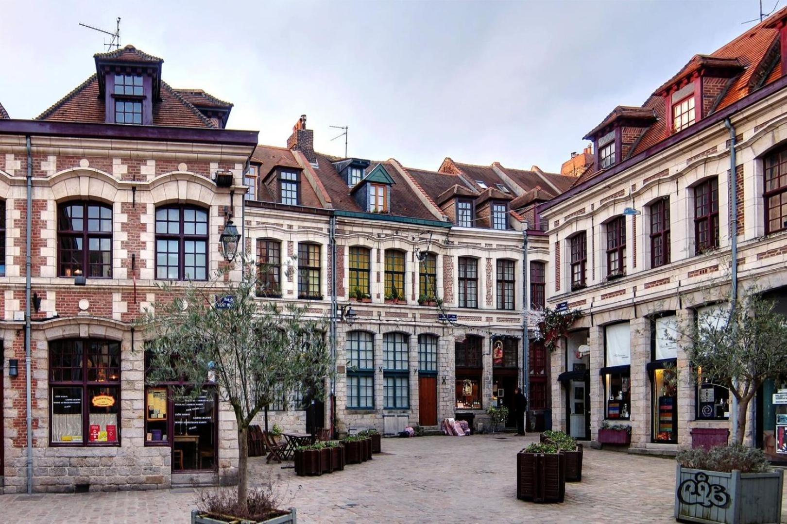 Lille Centre - Nice, Cozy And Functional Ap. エクステリア 写真